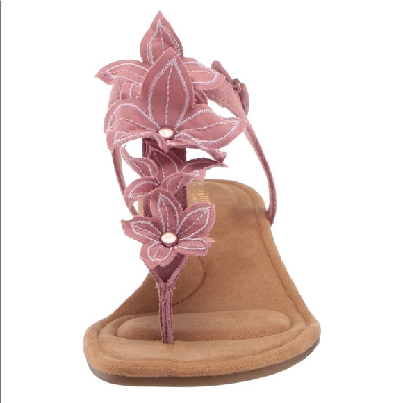 NWOB Koolaburra by UGG Arely Heeled Sandal - Picture 2 of 13